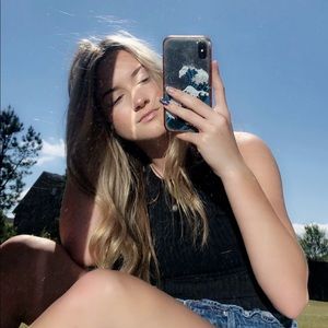 Meet your Posher, Makenzie